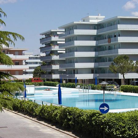 Appartamenti Valbella Con Piscina Bibione Dış mekan fotoğraf